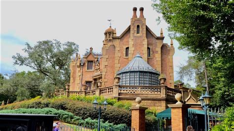 The Haunted Mansion at Magic Kingdom - FULL Ride Experience in 4K ...