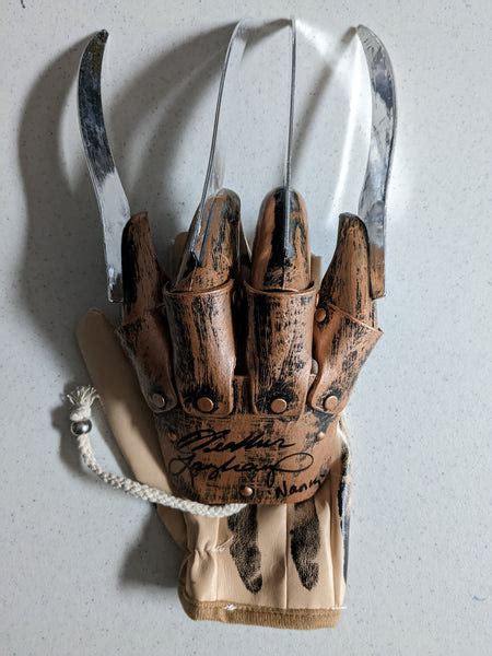 HEATHER LANGENKAMP Signed Freddy Krueger GLOVE Nightmare BAS JSA ...