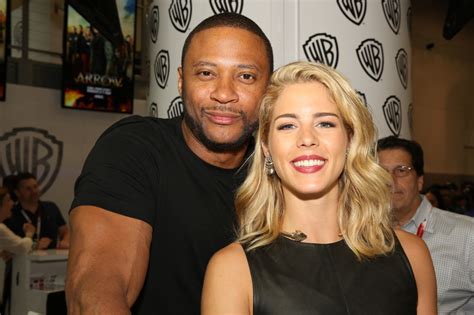 The cast of Arrow at Comic-Con® 2015! - Arrow