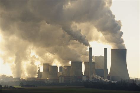 Smog & sadness: Study suggests link between air pollution & psychiatric ...