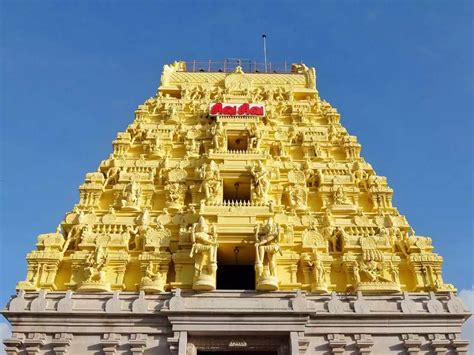 How to visit Rameshwaram temple by train?