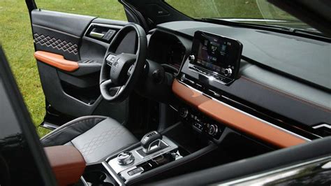 Outlander Phev 2024 Interior - Cyndy Madlen