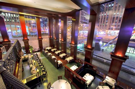 Del Frisco’s Double Eagle Steak House | Restaurants in Midtown West ...