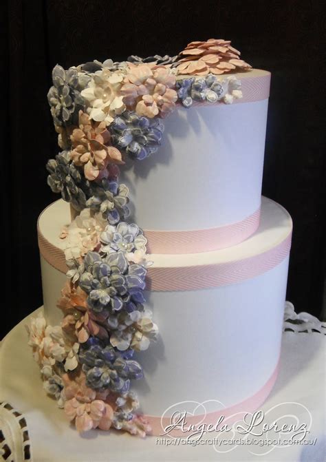 Angela Lorenz: Paper Wedding Cake - Beautiful Bunch