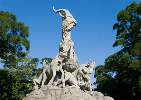 The Best Yuexiu Park (Yuexiu Gongyuan) Tours & Tickets 2020 - Guangzhou ...