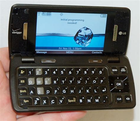 Full size qwerty keyboard. A multimedia messaging powerhouse! The new ...