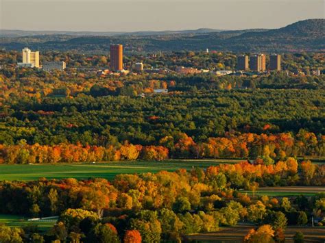 10 Things to Know About Living in Amherst, MA - Updated 2024