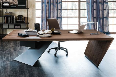 Modern Desks