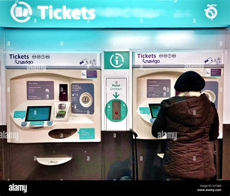 Paris metro tickets hi-res stock photography and images - Alamy