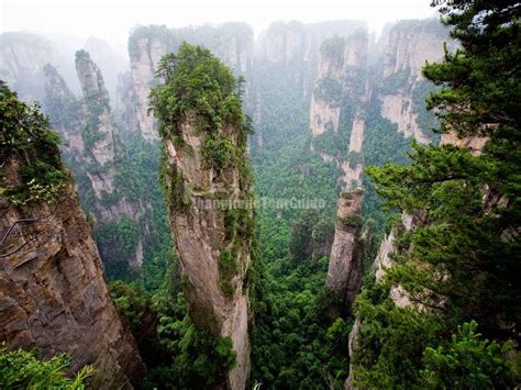 Avatar Hallelujah Mountain - Zhangjiajie, China