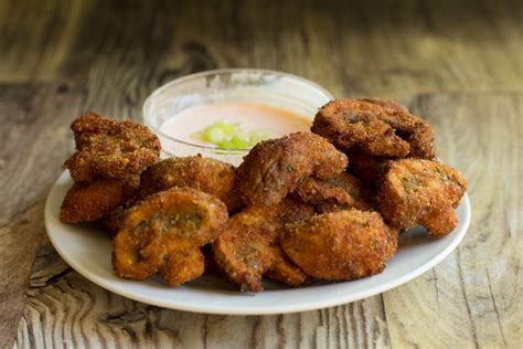 Best Deep Fried Mushrooms Recipe is crispy and crunchy