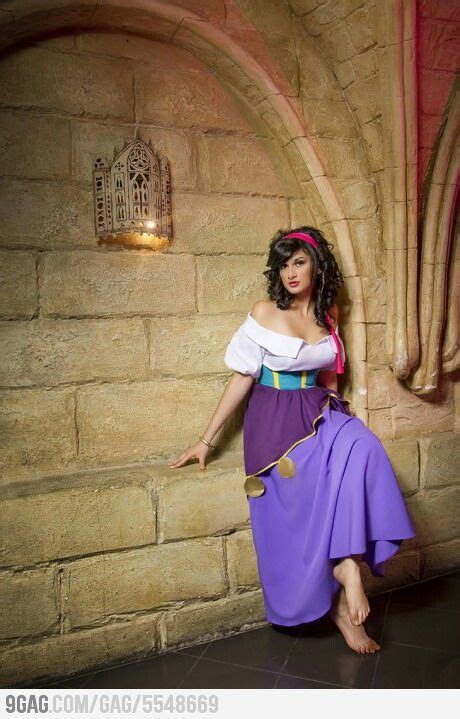 Esmeralda costume / cosplay Epic Cosplay, Disney Cosplay, Disney ...