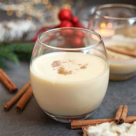 Ponche Crema - Traditional Venezuelan Eggnog Recipe | 196 flavors