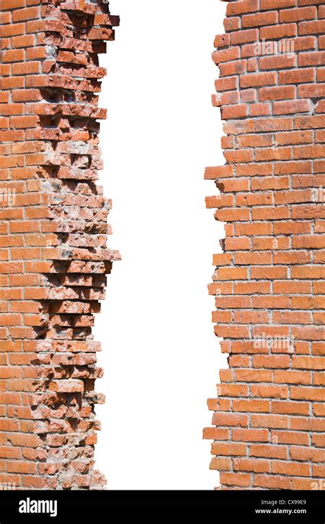 Broken brick wall isolated Stock Photo - Alamy