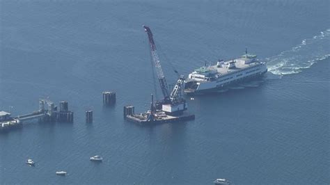 Repair barge arrives at Fauntleroy ferry dock | king5.com