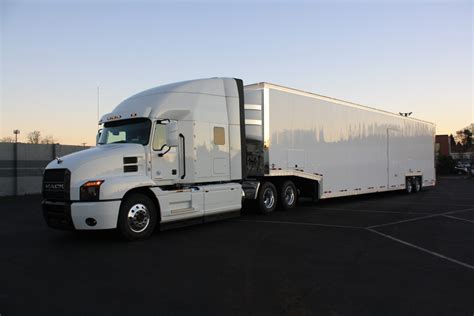 Kentucky Auto Transport Trailers | TEC Equipment