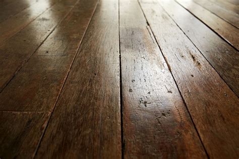 Complete Guide to Rustic Grade Hardwood Flooring