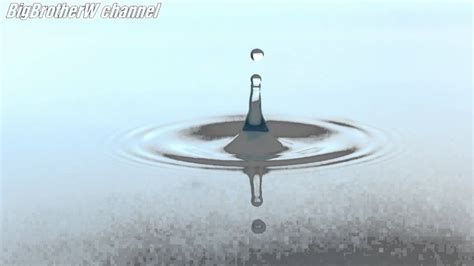 Super Slow Motion Water Drop (droplet) HD (BigBrotherW channel) - YouTube