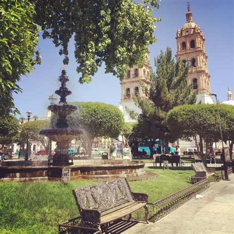 Tu alquiler vacacional en Plaza de Armas: casas y más | Vrbo