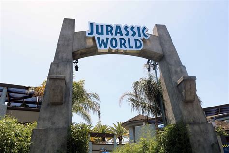 Slideshow: Universal Studios - Jurassic World: The Ride