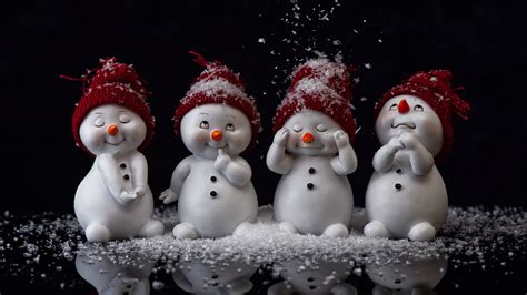 Snowman Wallpaper 4K, Figures, Christmas decoration