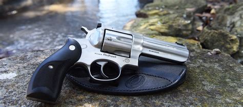 Powerful Yet Practical Ruger Redhawk Full Lug 44 Magnum – Lipsey's Guns