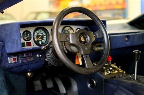 Lamborghini Countach - Steering Wheel | Lamborghini, Steering wheel ...