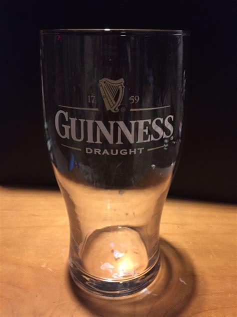 Guinness beer Pint glass | Guinness beer, Liquor glasses, Guinness draught