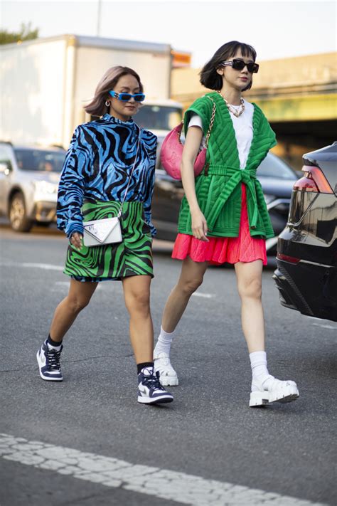 The 54 best street style looks from New York Fashion Week Spring 2023 ...