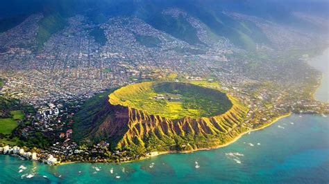 Aerial view of Diamond Head, O’ahu, Hawaii | Peapix