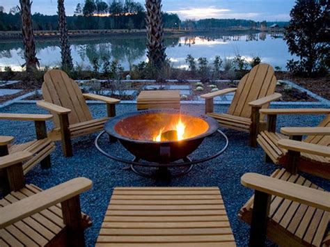 Outdoor Fire Pits: The Perfect Way To Keep Yourself Warm This Winter ...