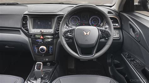 XUV400 Steering Wheel Image, XUV400 Photos in India - CarWale