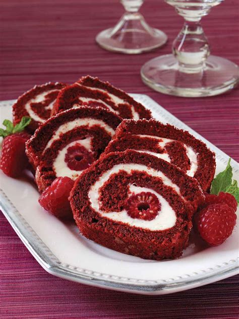 Red Velvet Cake Roll Recipe | Leite's Culinaria