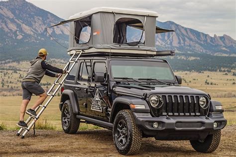 Hardtop Jeep Gladiator Camper Shell : ALU-CAB CANOPY CAMPER FOR 2020 ...