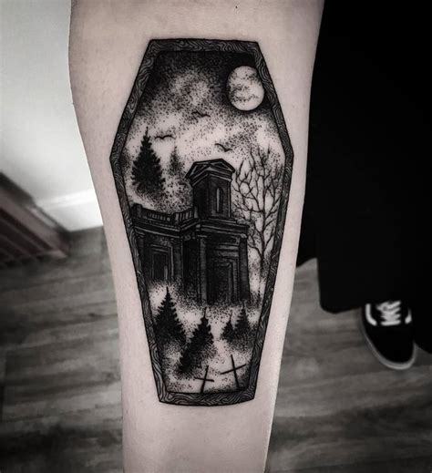 30 Blackwork Dark Tattoos by Merry Morgan | TattooAdore