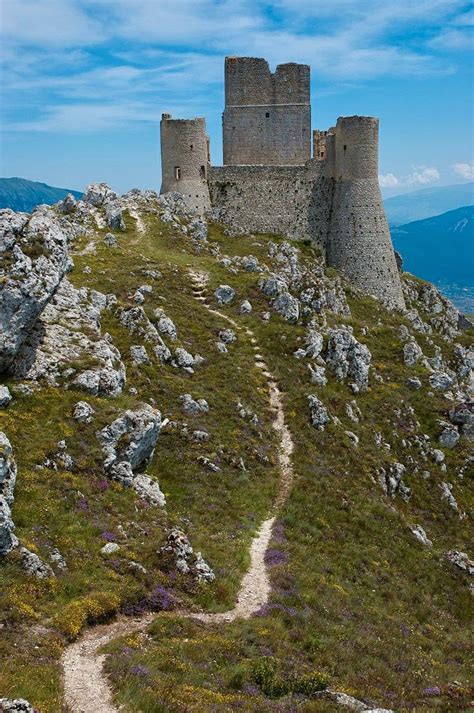 Rocca Calascio, Abruzzo, Italy ~ Photos Hub