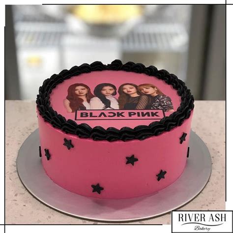 BlackPink/BTS/EXO/TWICE KPOP Cake singapore/kpop cakes singapore ...