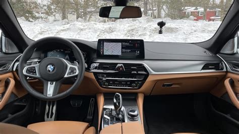 2021 BMW 5 Series Interior Review | The mature choice - Autoblog