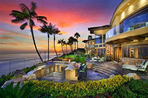 Gorgeous Oceanfront Mega Mansion in Carlsbad, California - Luxury Pictures