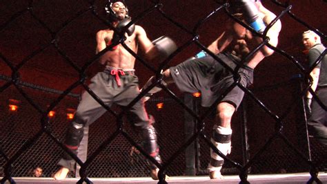 VIDEO: MMA hits its stride in Chicago and the U.S. - Medill Reports Chicago