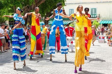 The Forbidden Island: 37 Stunning Photos from Inside Cuba | Cuban ...