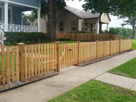 Custom Wood Fence Austin TX | Horizontal Cedar & Picket Fences | Sierra ...