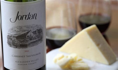 Tips for Pairing the Best Cheeses with Cabernet Sauvignon