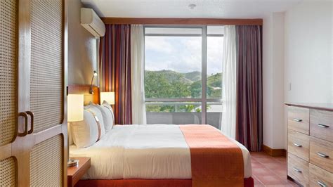 Holiday Inn Port Moresby, Port Moresby, Papua New Guinea - Compare Deals