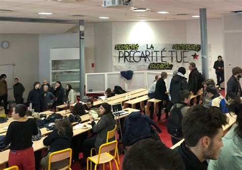 Université de Lyon 2 : des étudiants occupent un amphithéâtre du campus ...