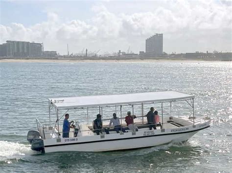 Durban: 1-Hour Boat Cruise from Wilson's Wharf | GetYourGuide