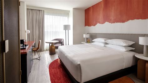 Atlanta Hotel Rooms & Suites | Hyatt Centric Buckhead Atlanta