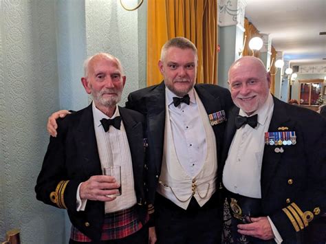 Bob Hawkins presides over mess dinner as CO of HMS CALEDONIA — MCDOA