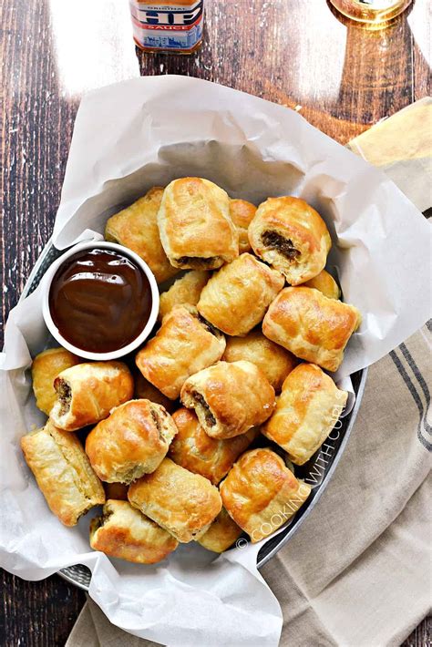 Puff Pastry Sausage Rolls - Cooking with Curls