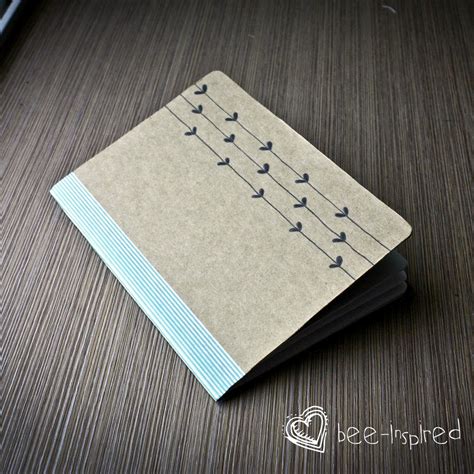 Bee-inspired: DIY notebook/ sketchbook/ whatever-I-want-to-use-it-for-book.